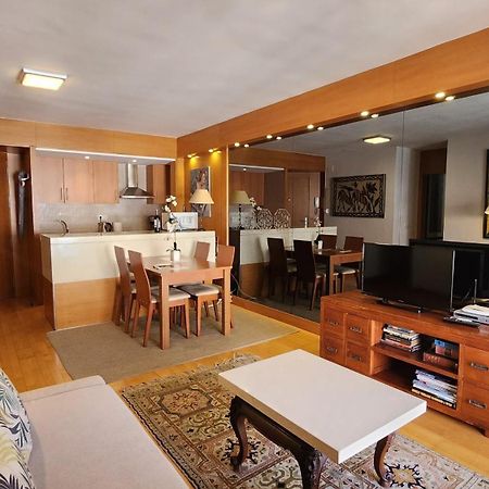 R1357 Balcon De Europa Apartment Nerja Bagian luar foto